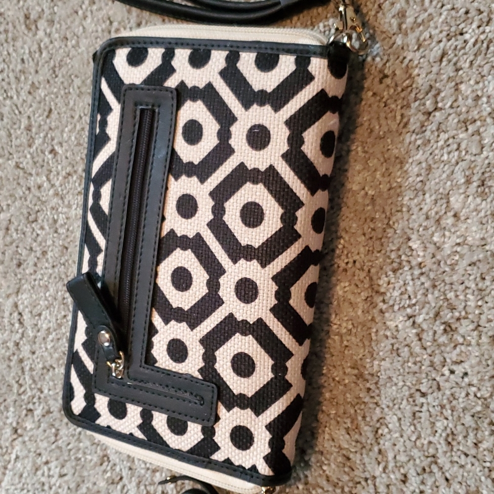 Wallet - Picture 3 of 3